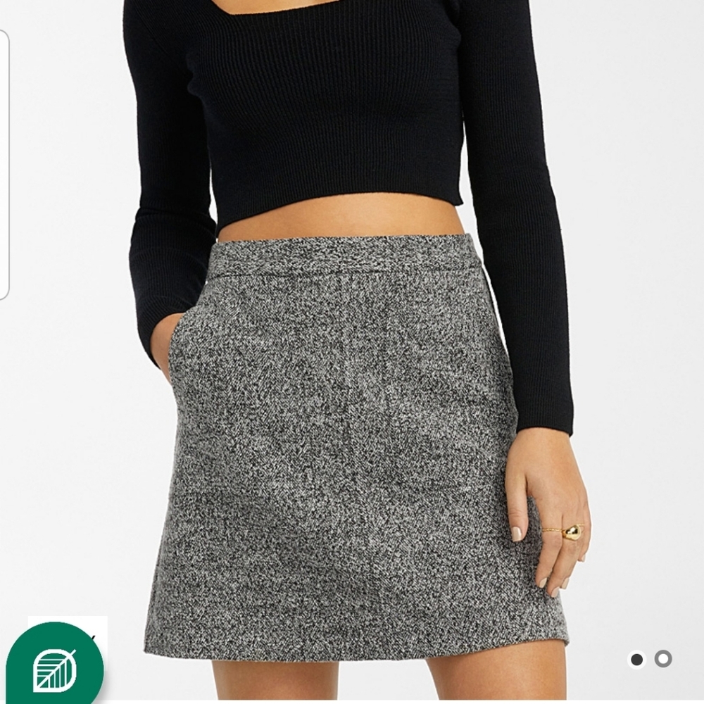 Grey tweed mini skirt
